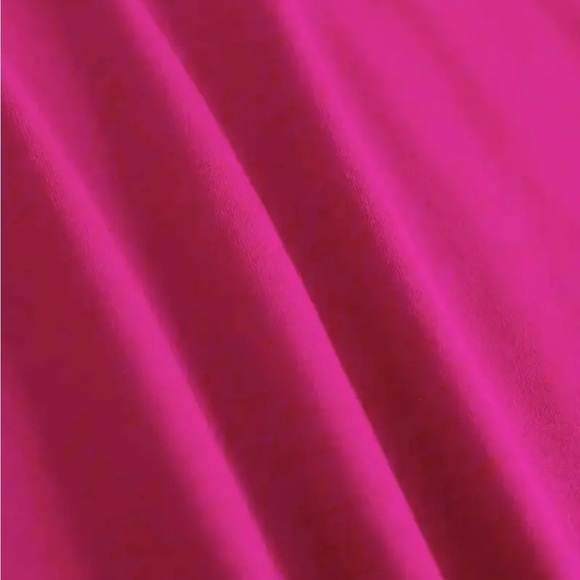 Cherry and leopard graphic tee  rose red new size large - Picture 6 of 6